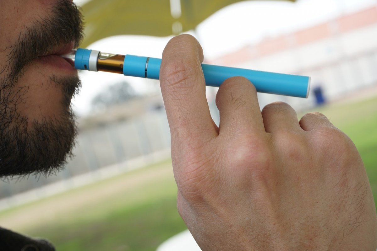 Cofen alerta Congresso Nacional sobre riscos do PL que legaliza cigarros eletrônicos