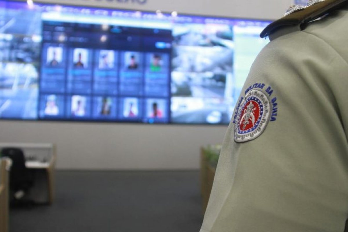 Homens são presos após serem reconhecidos por sistema da SSP em Salvador 