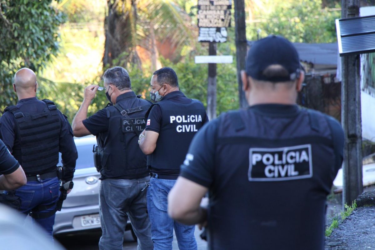 Operação prende homem suspeito de homicídio e estelionato em Ilhéus