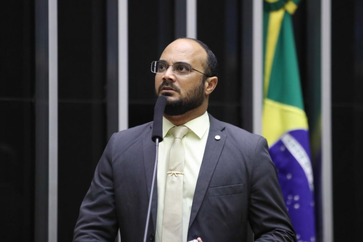 Capitão Alden critica 10º pedido de empréstimo de Jerônimo: ‘Cadê a transparência?’