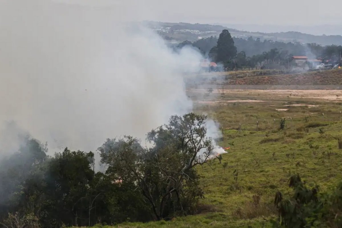Chega a sete o número de presos por suspeita de incêndios criminosos em São Paulo 