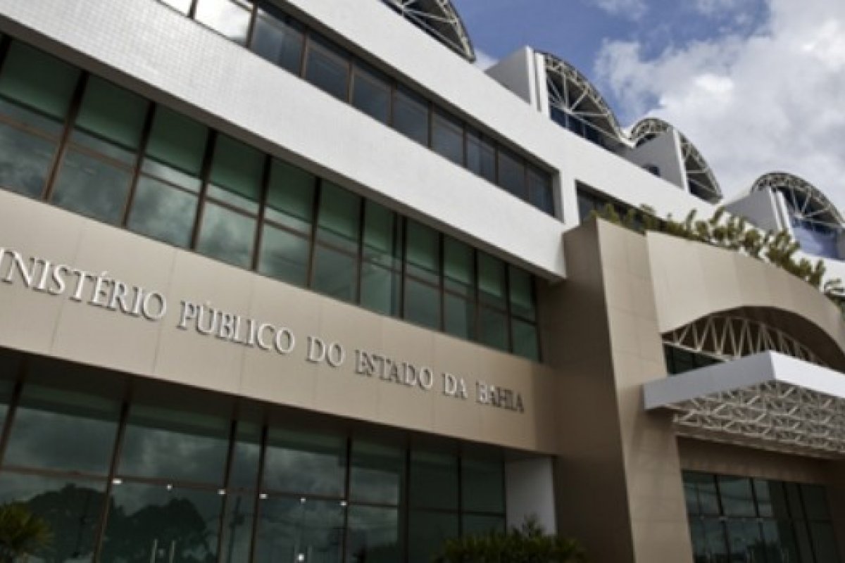 Nove pessoas são denunciadas por organização criminosa em Porto Seguro