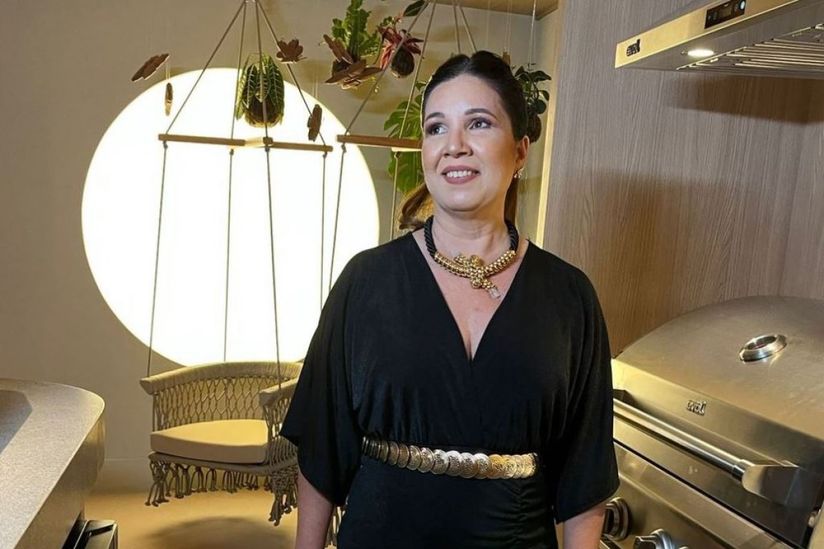Dinah Lins concebe Lounge Terra e recria suas raízes em ambiente inspirador para a CasaCor Bahia! 