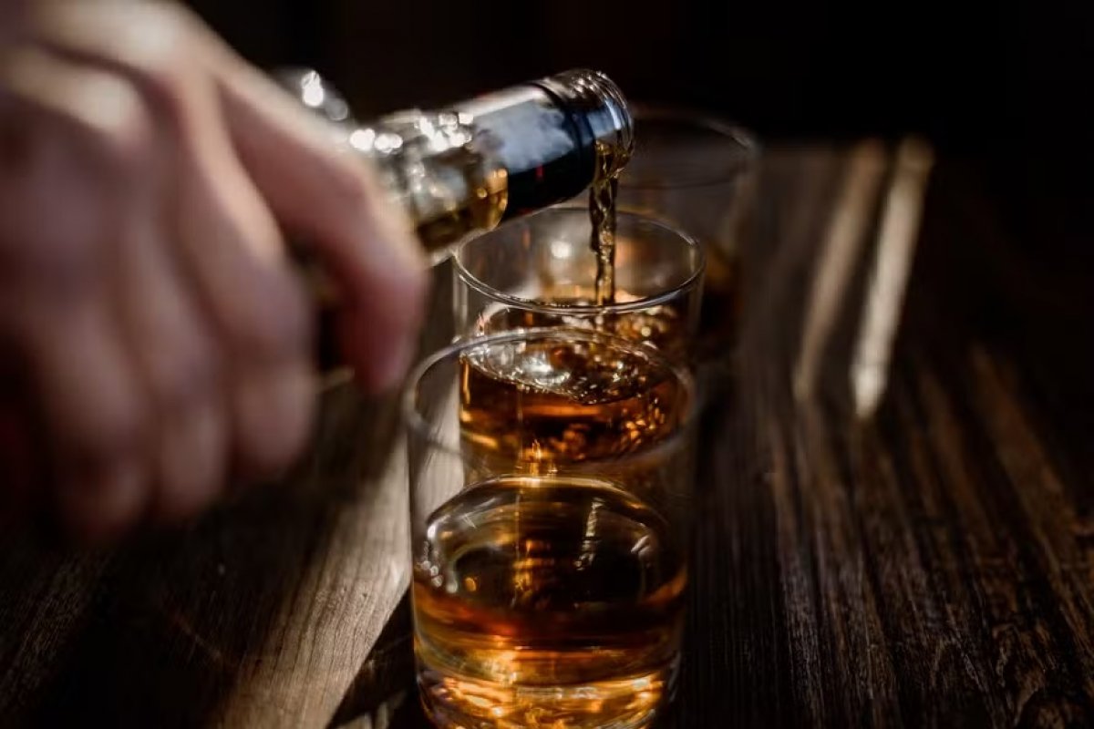 Negros morrem 30% mais que brancos por uso de álcool, mesmo com consumo similar