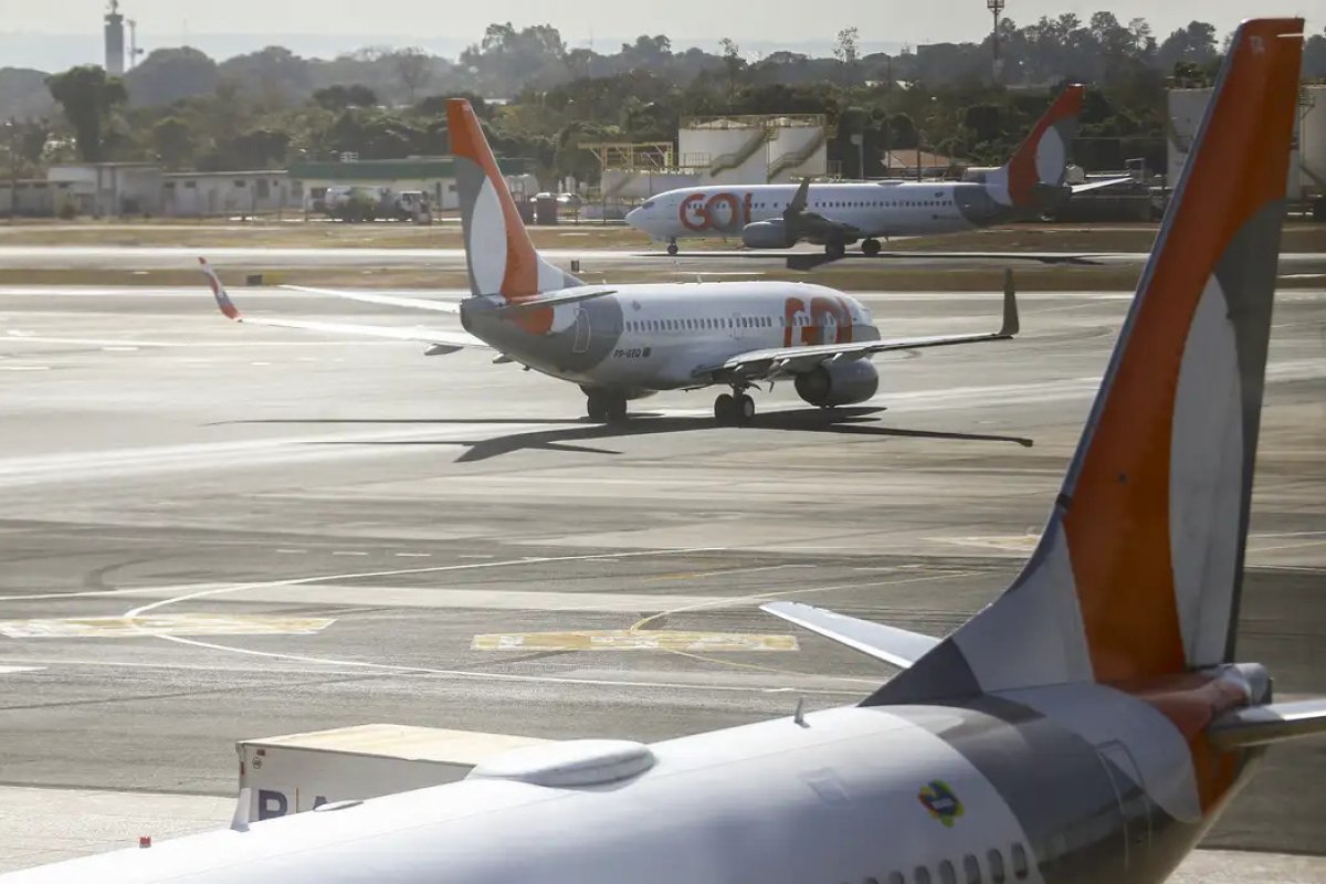 Passageiro passa mal em voo e aeronave retorna após 40 minutos da decolagem