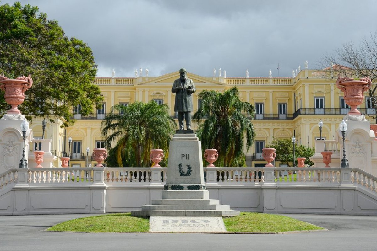 Devastado por incêndio em 2018, Museu Nacional faz apelo por doações