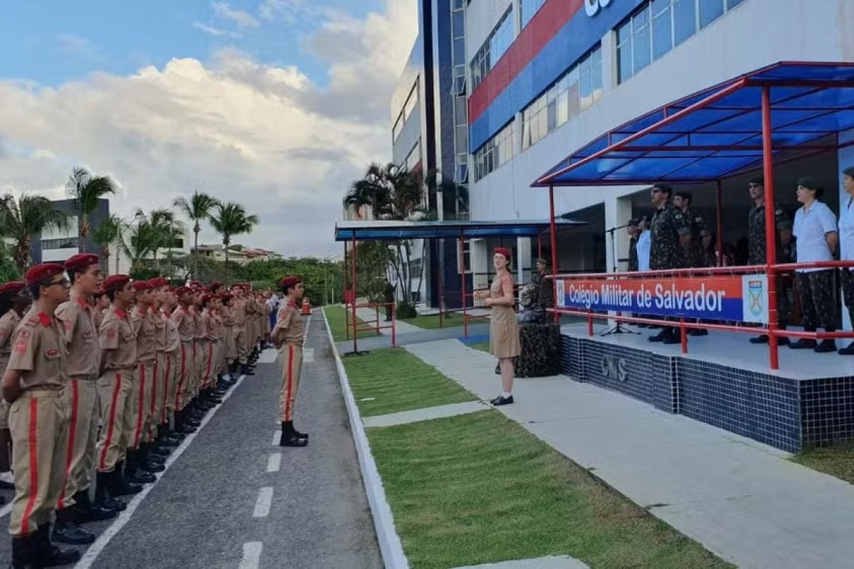 Escola Militar de Salvador abre inscrições para estudantes do 6º ano do Fundamental 2 em 2025