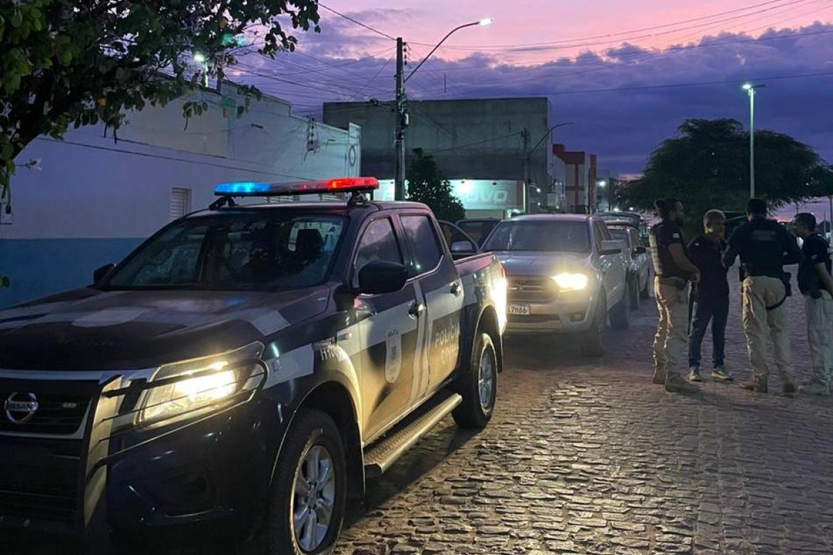 Polícia Civil prende em flagrante homem acusado de violência doméstica em Alagoinhas 