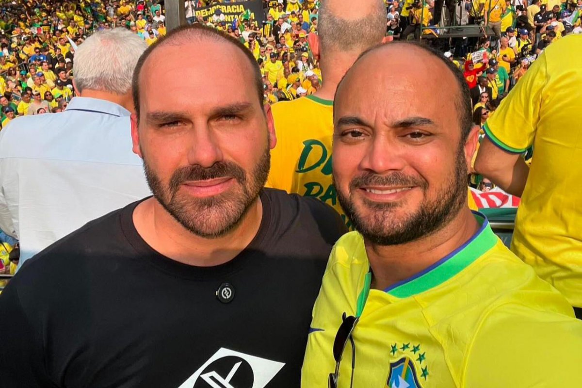 'O ativismo judicial já extrapolou todos os limites aceitáveis', diz Capitão Alden durante ato em SP 
