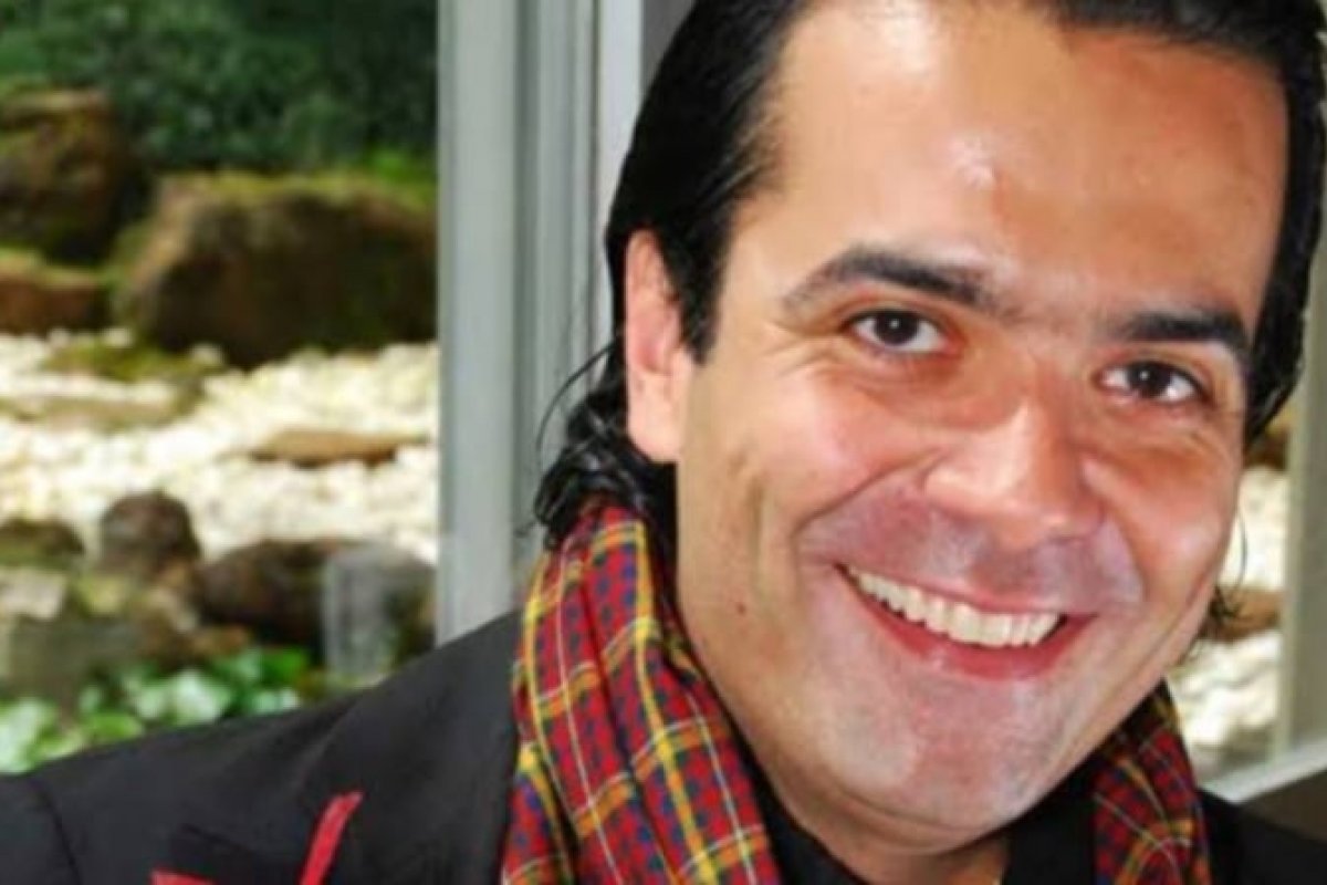 Morre Fábio Arruda, consultor de etiqueta e apresentador de TV, aos 54 anos!   