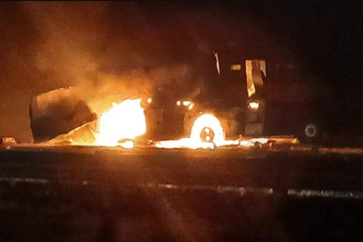 Cinco pessoas ficam feridas em ataque a carro-forte em rodovia de SP 
