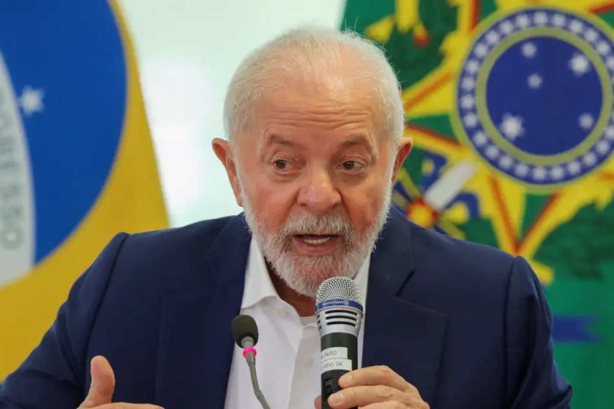  Governo Lula avalia retorno do horário de verão por causa da seca