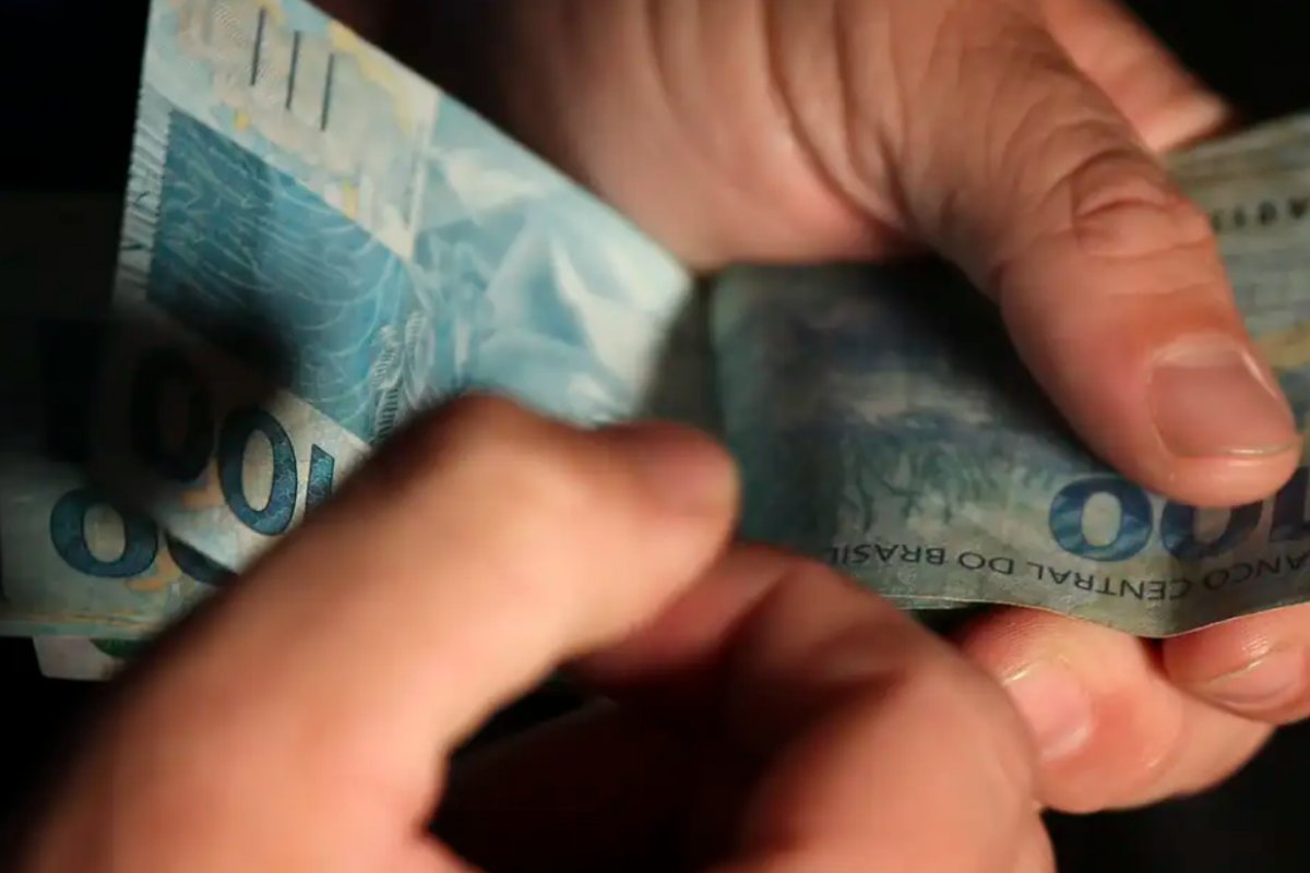 'Dinheiro esquecido': uma única pessoa tem R$ 11,2 milhões a receber, diz Banco Central