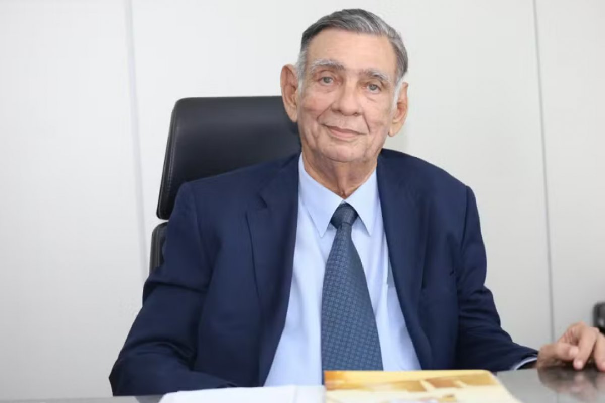 Conselheiro do TCE-BA Pedro Henrique Lino morre aos 73 anos