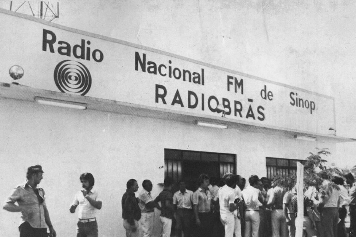 Morre o jornalista Antônio Martins