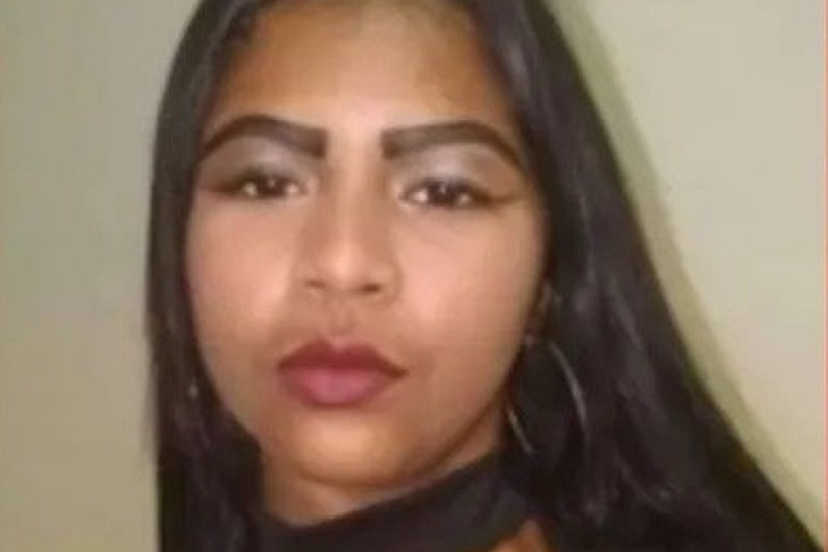 Mulher é morta com espátula de cozinha; DPT localiza suspeitos através de rastros de sangue 