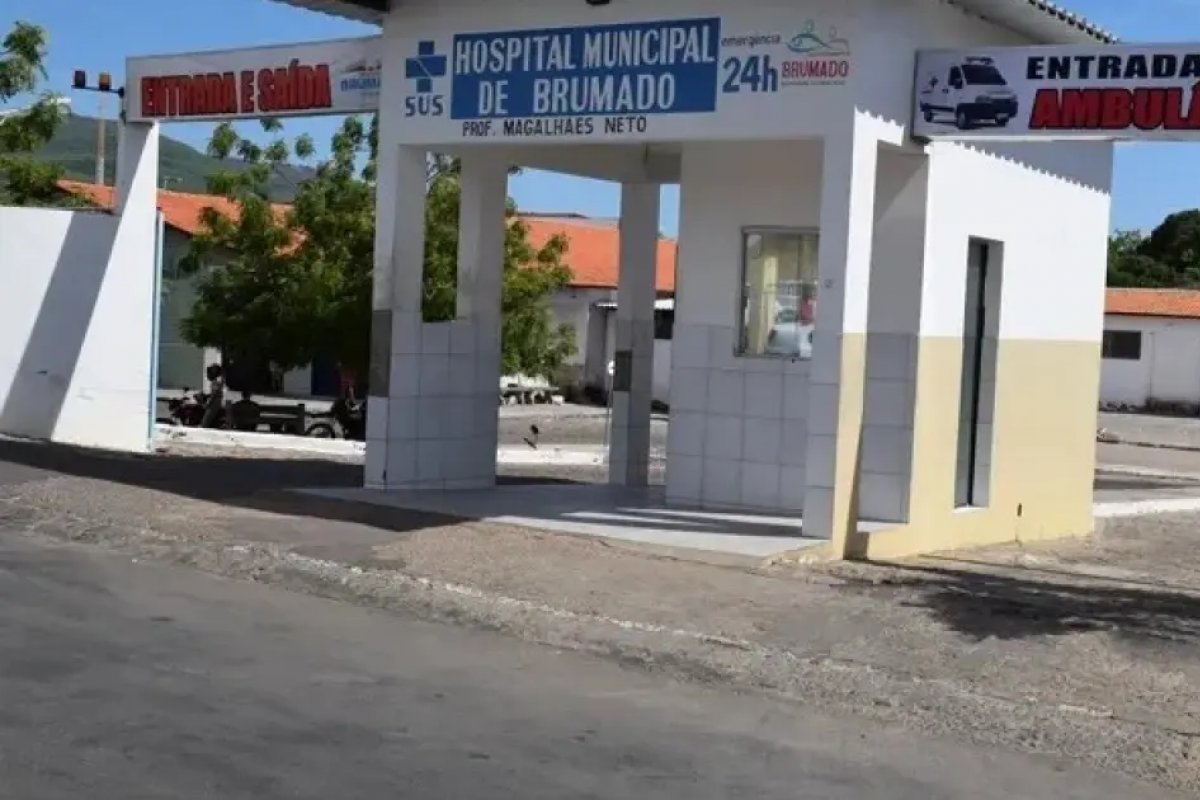 Homem é internado em estado grave após ser esfaqueado por sobrinho na Bahia 