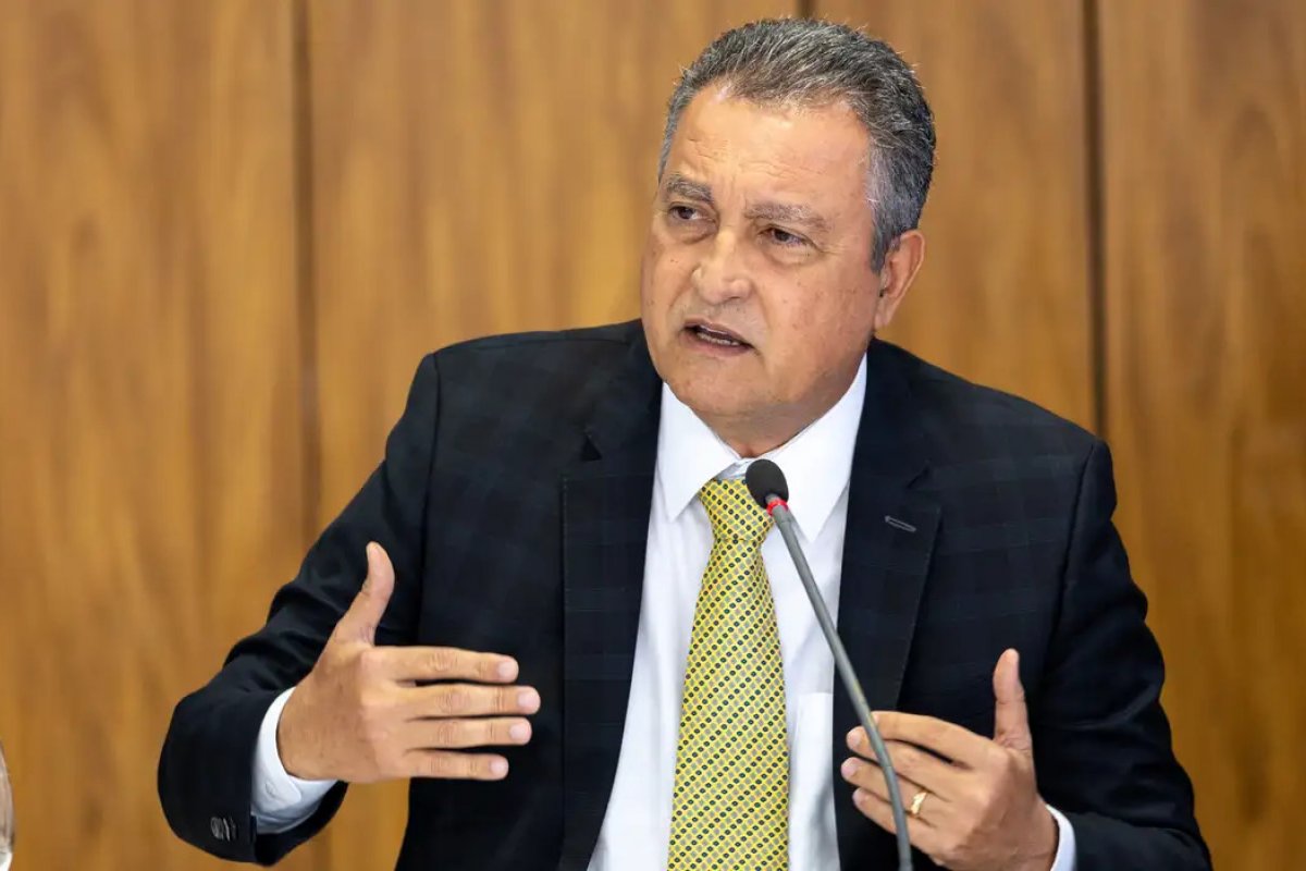 Rui Costa destaca a importância da colaboração com os Estados para combater os incêndios