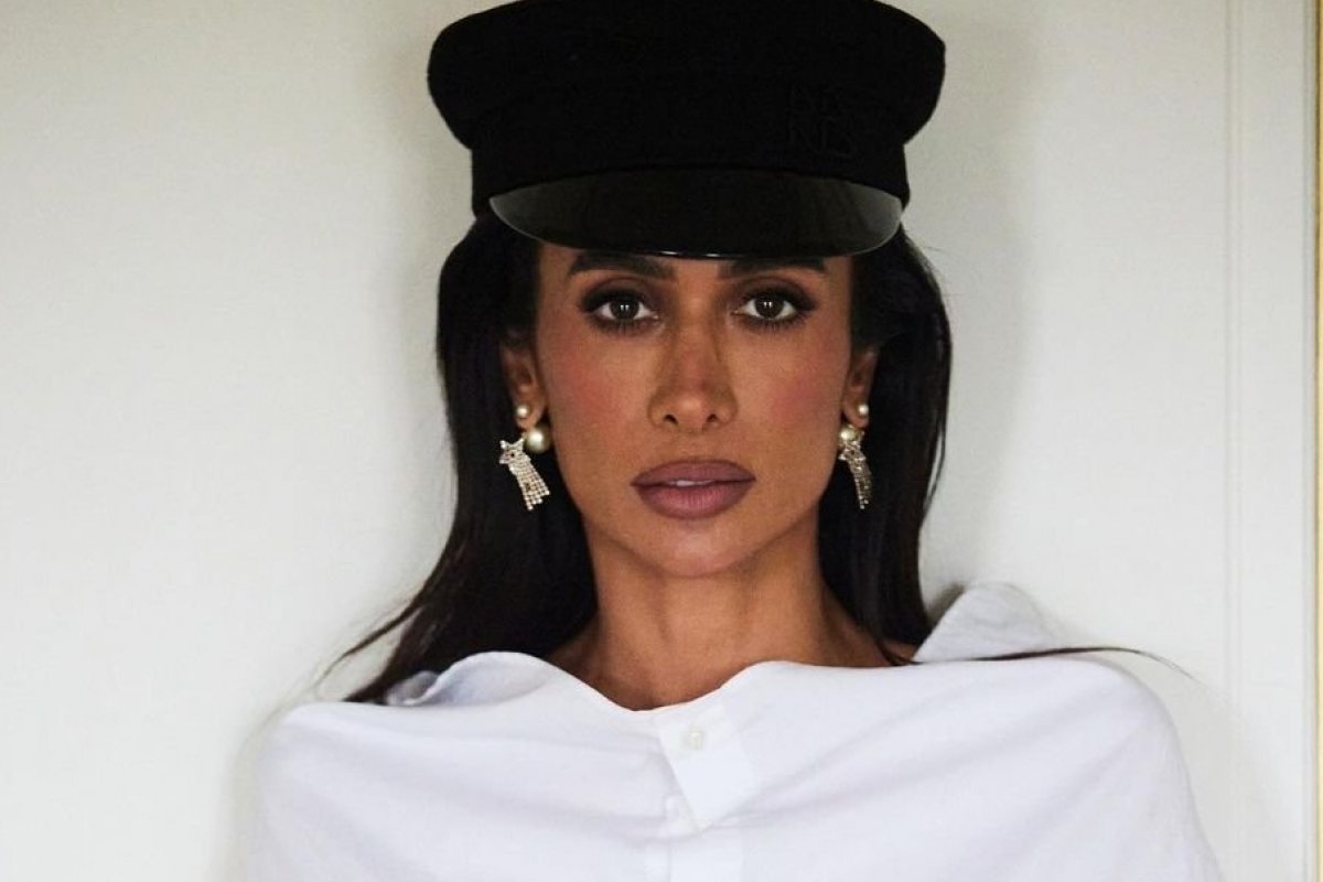 Silvia Braz brilha em campanha da Dior no primeiro dia de Paris Fashion Week!   