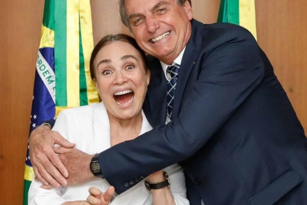 Regina Duarte aceita convite e é nova secretária especial da Cultura  