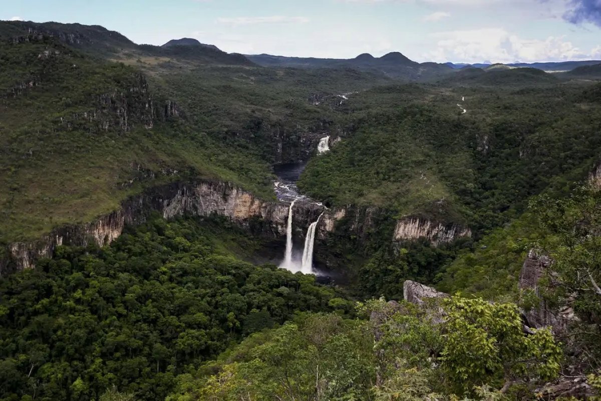 Parque da Chapada dos Veadeiros é fechado por causa de incêndio