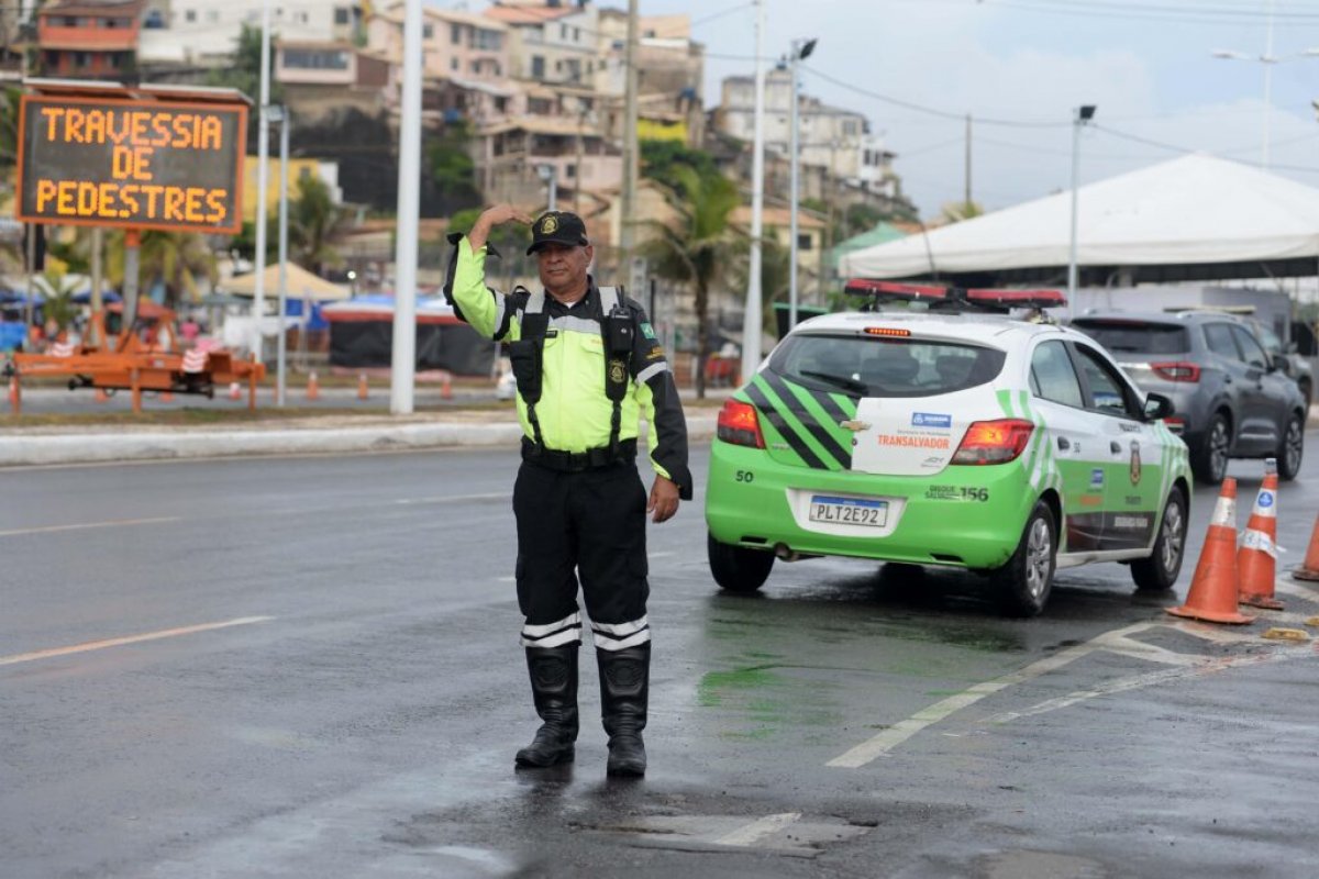 Trânsito de Salvador sofre alterações para eventos em quatro bairros neste domingo 