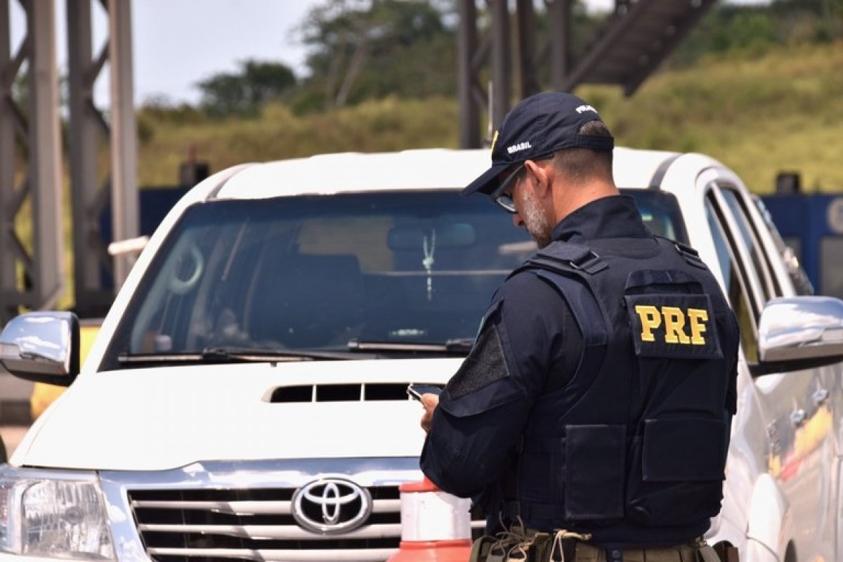 Novo sistema que registra infrações de trânsito recebe mais de 15 mil indicações diretamente pelo celular 
