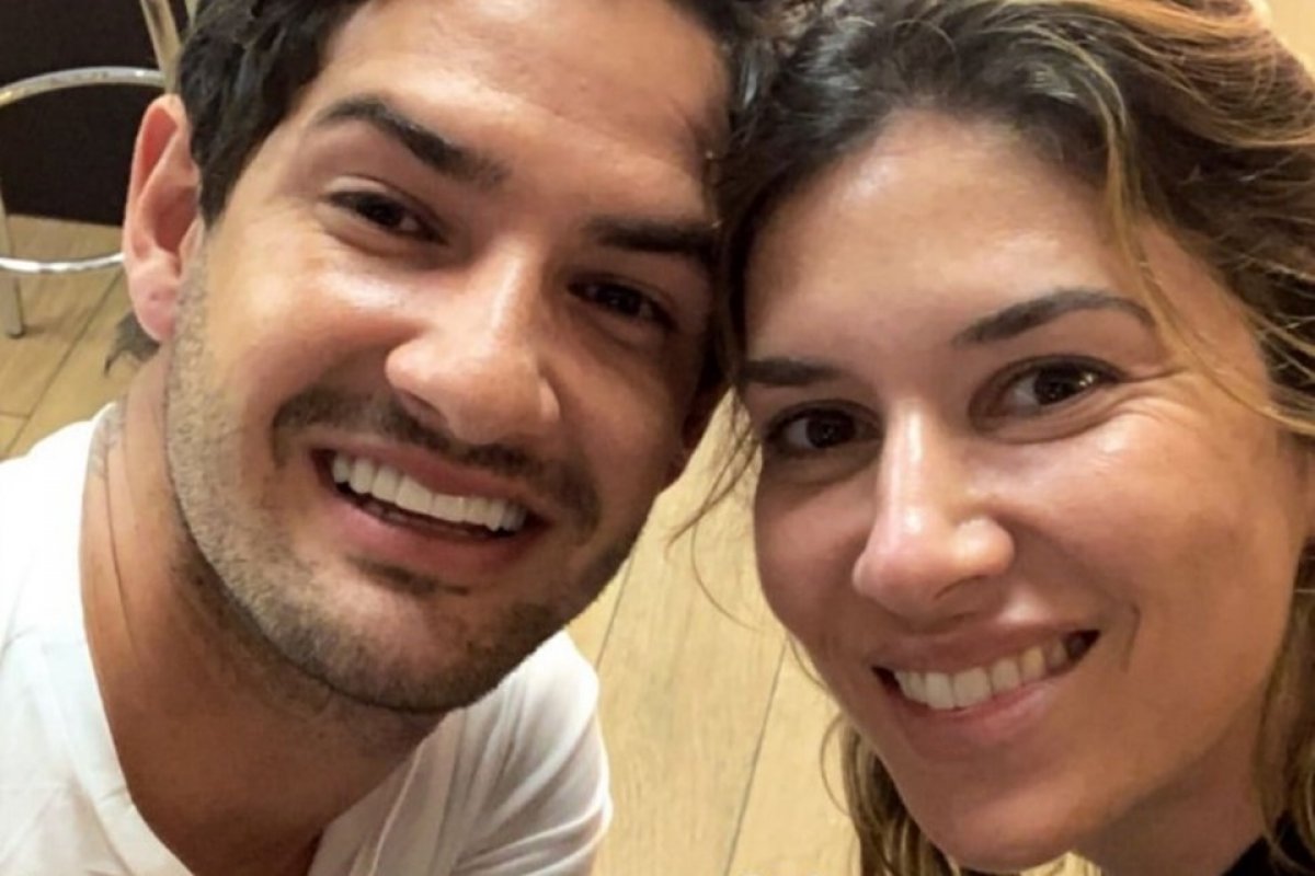 Rebeca Abravanel e Alexandre Pato estão grávidos 