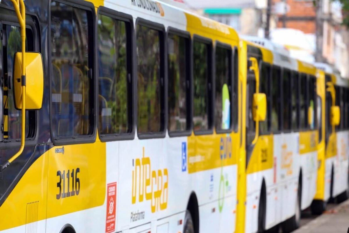 Salvador: transporte público será gratuito neste domingo (6)