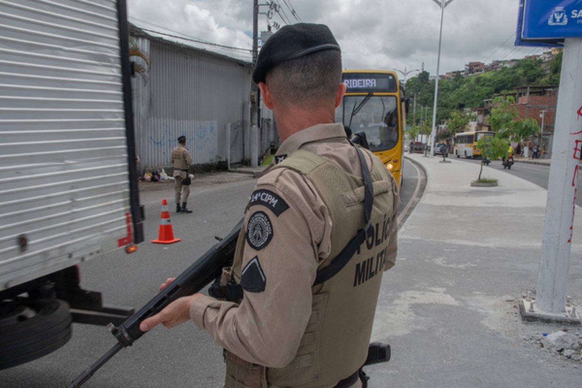  Homem fica ferido após ser baleado na Mata Escura, em Salvador