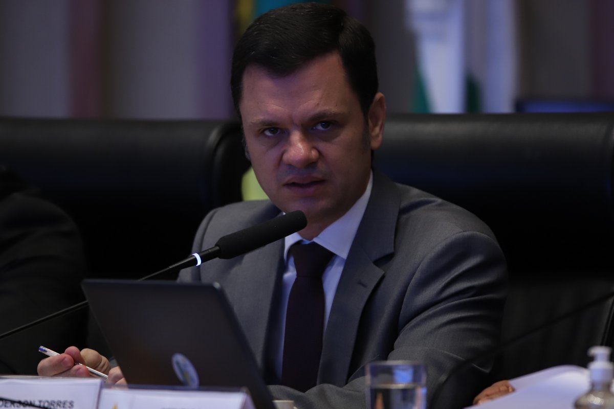 Justiça Federal suspende processo administrativo da PF contra Anderson Torres