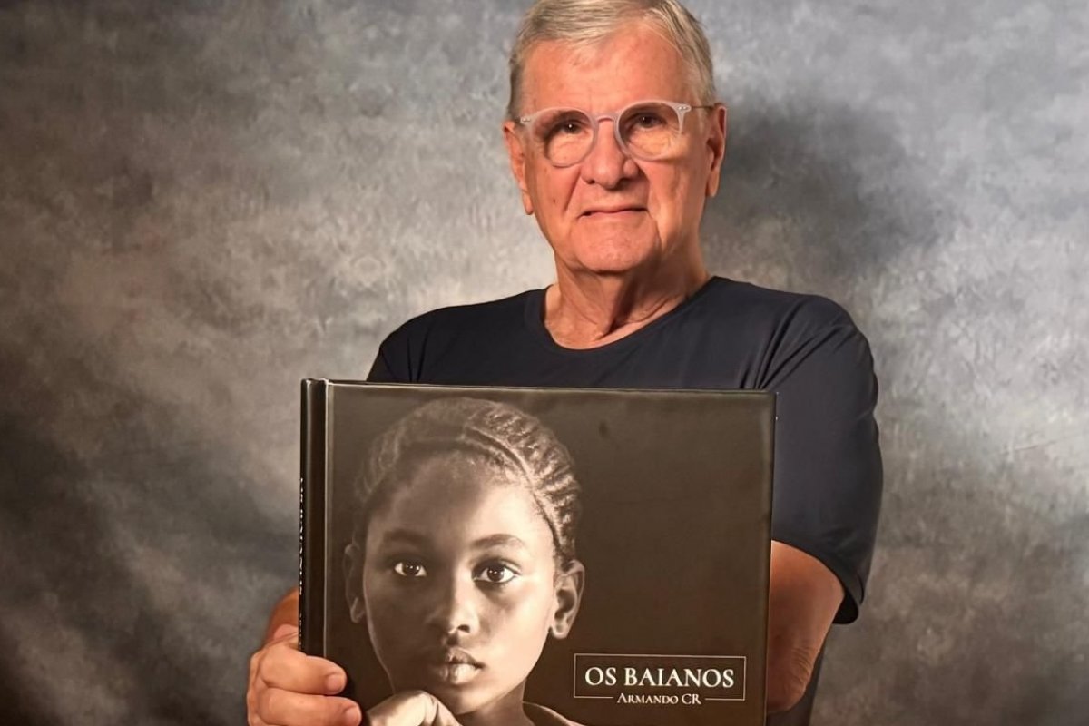 Fotógrafo Armando CR lança seu primeiro livro, intitulado "Os Baianos"!