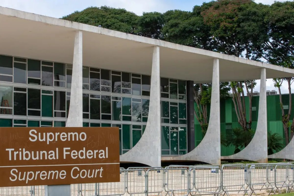 Em retorno ao X, perfil do STF explica suspensão da rede: “Precisa cumprir as leis”