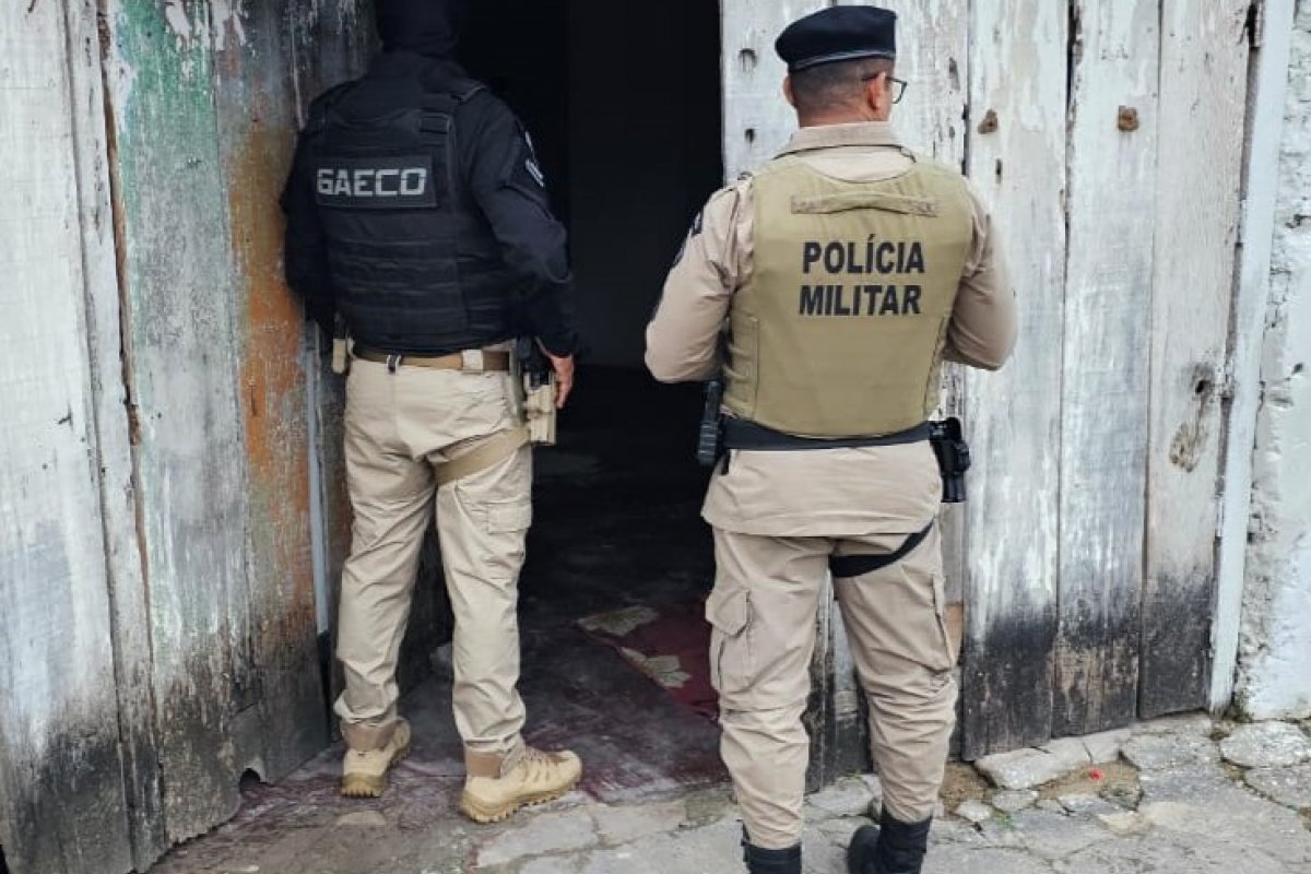 Sete policiais militares são alvos de operação que investiga execuções sumárias na Bahia 
