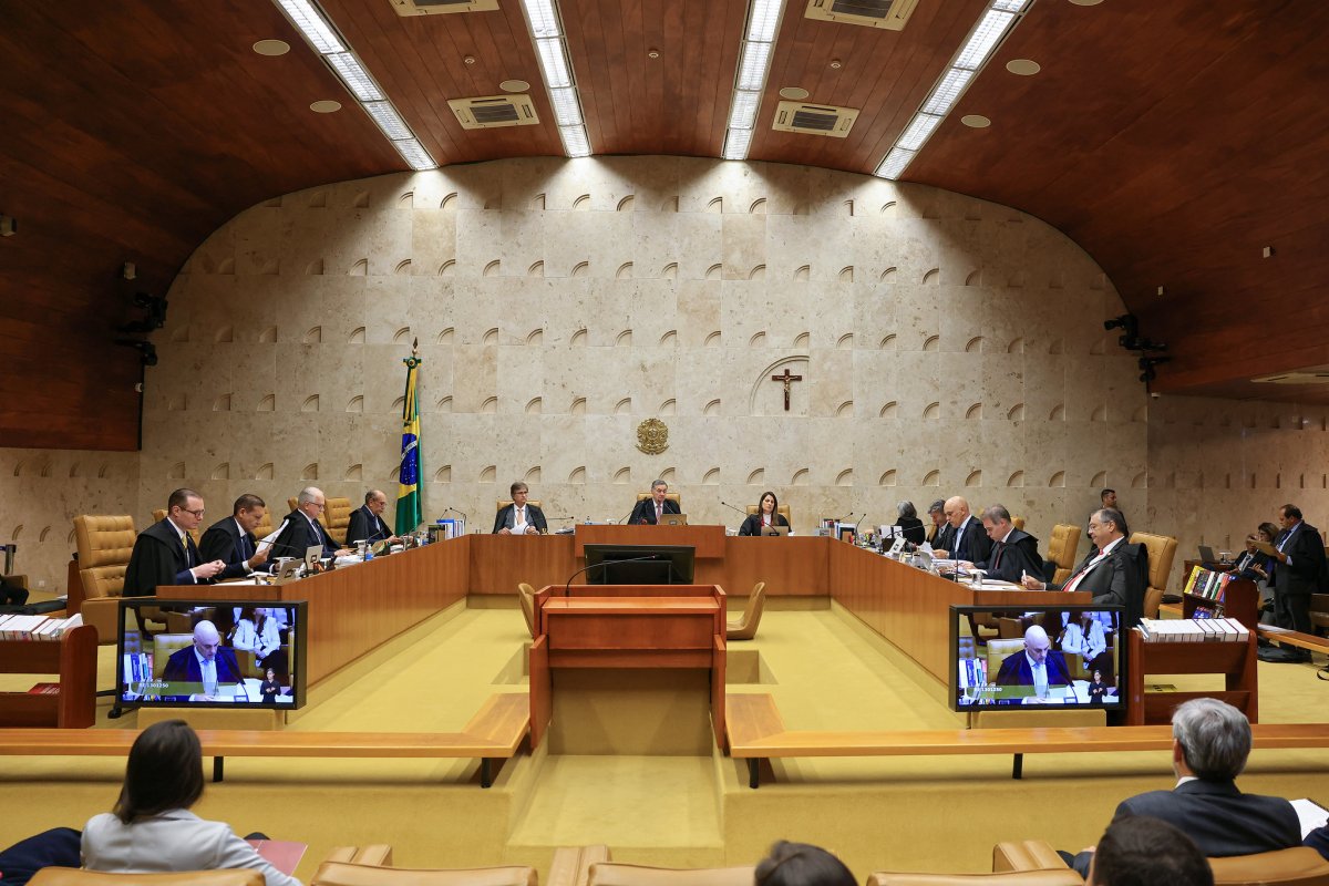 Recurso no STF pede revisão retroativa do FGTS para trabalhadores