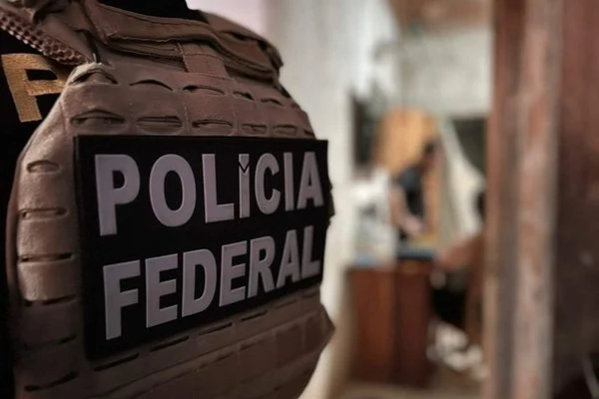 Dupla de pastores é presa em flagrante por suposta compra de votos em Manaus