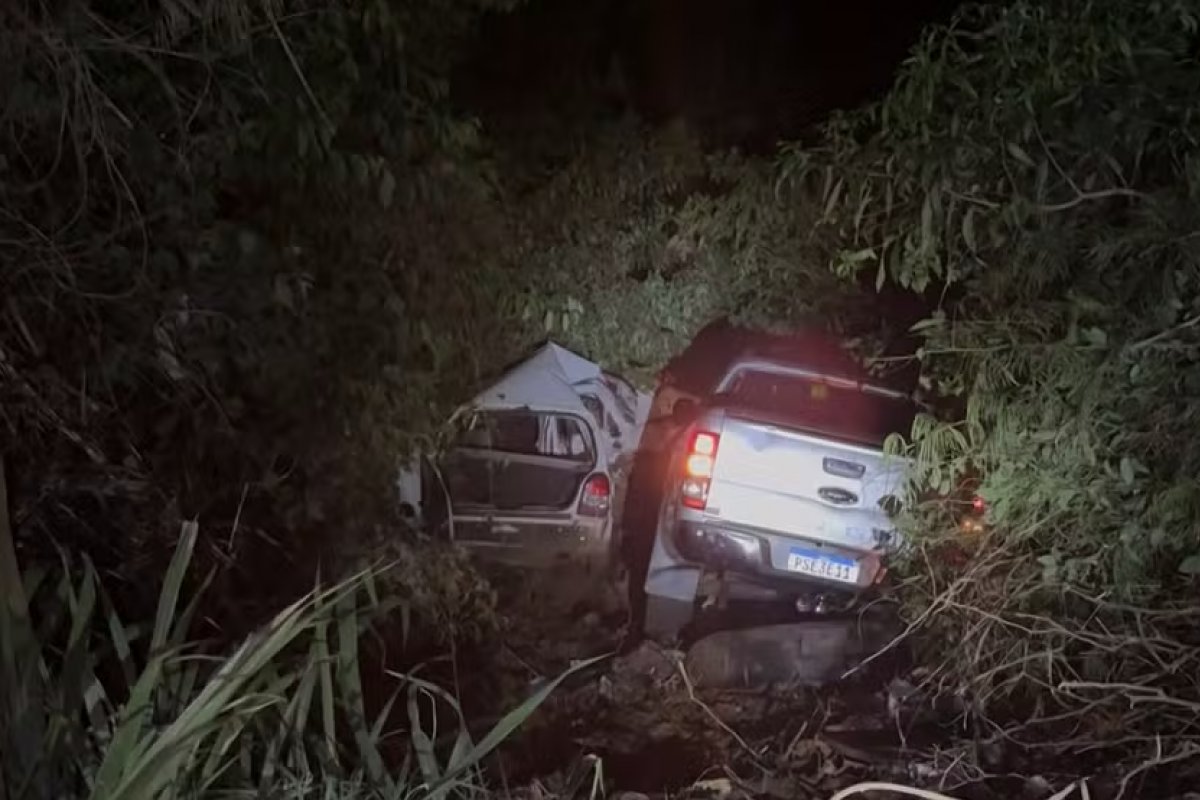 Socorrista atende acidente no Paraná e descobre que vítimas eram o irmão e a cunhada 