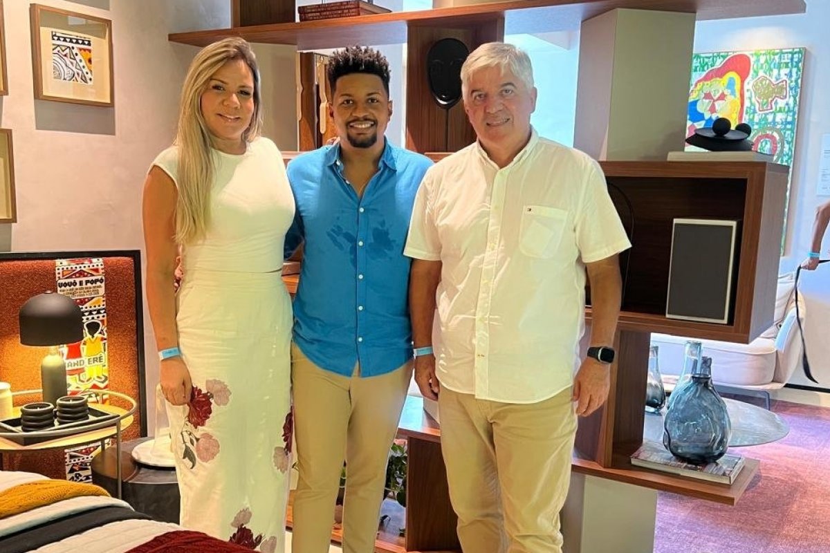 Maior bloco afro do mundo marca presença na CASACOR BA pelas mãos de Vitor Martins! 
