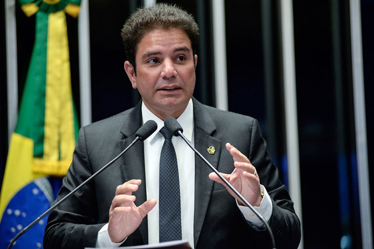 ‘Esse apartamento é de meu pai’, diz governador do Acre ao negar que imóvel de R$ 5 milhões seja propina
