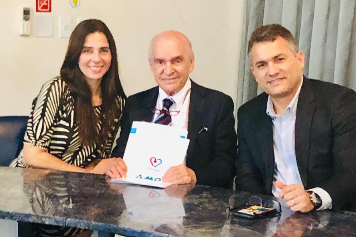 Clínica Amo e Ceparh anunciam parceria 