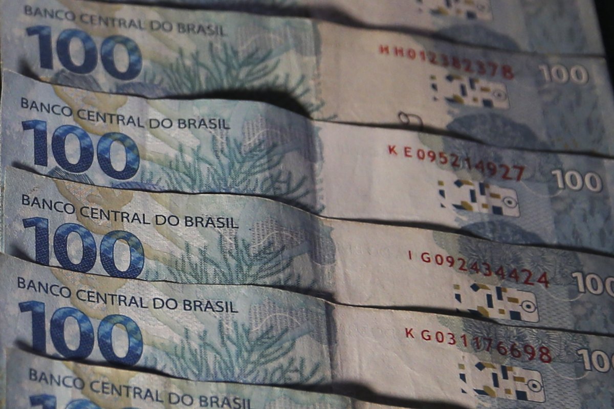 Déficit previdenciário do setor público bate recorde de R$ 6 tri e pode disparar com STF
