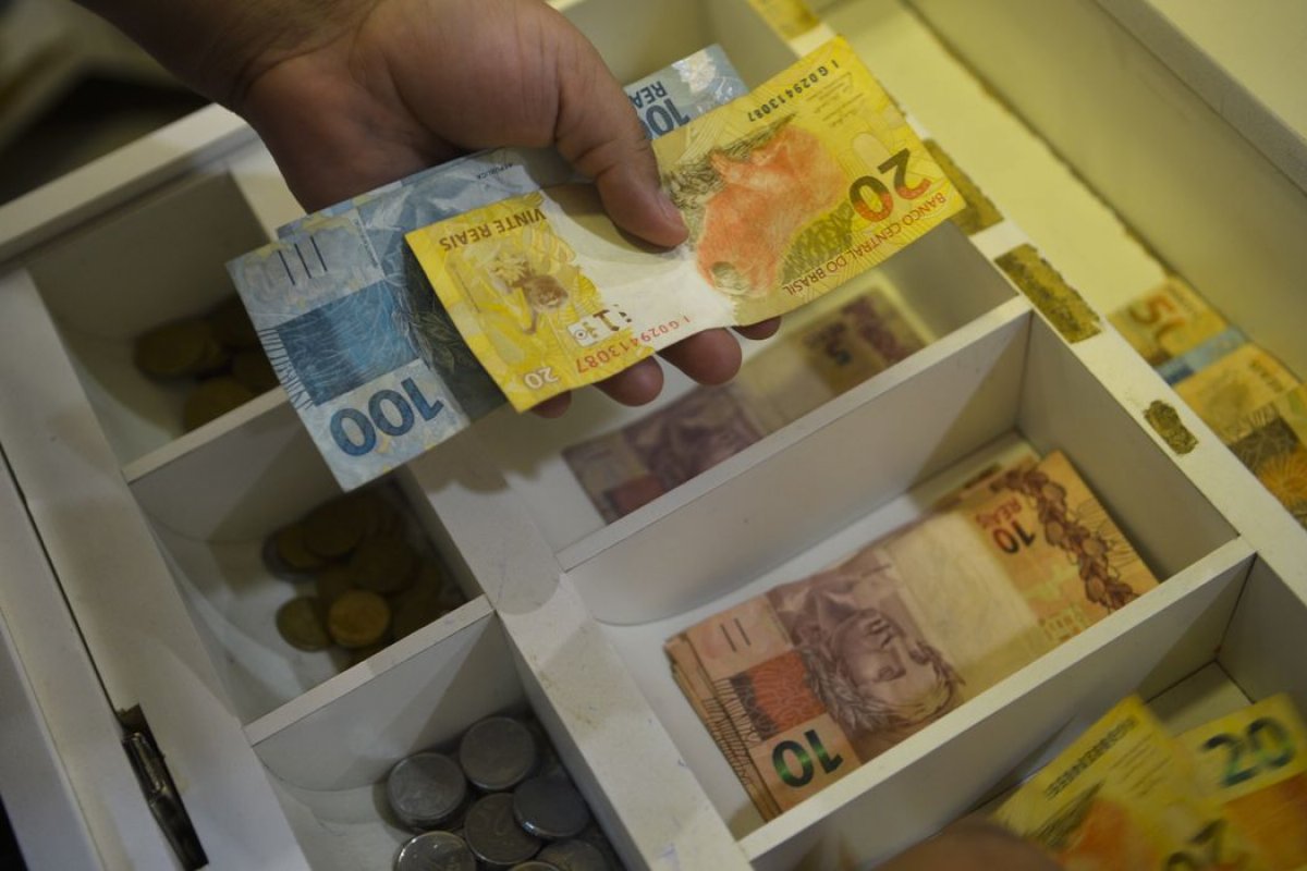 Febraban afirma que crédito aumentou em 0,8% no mês de outubro