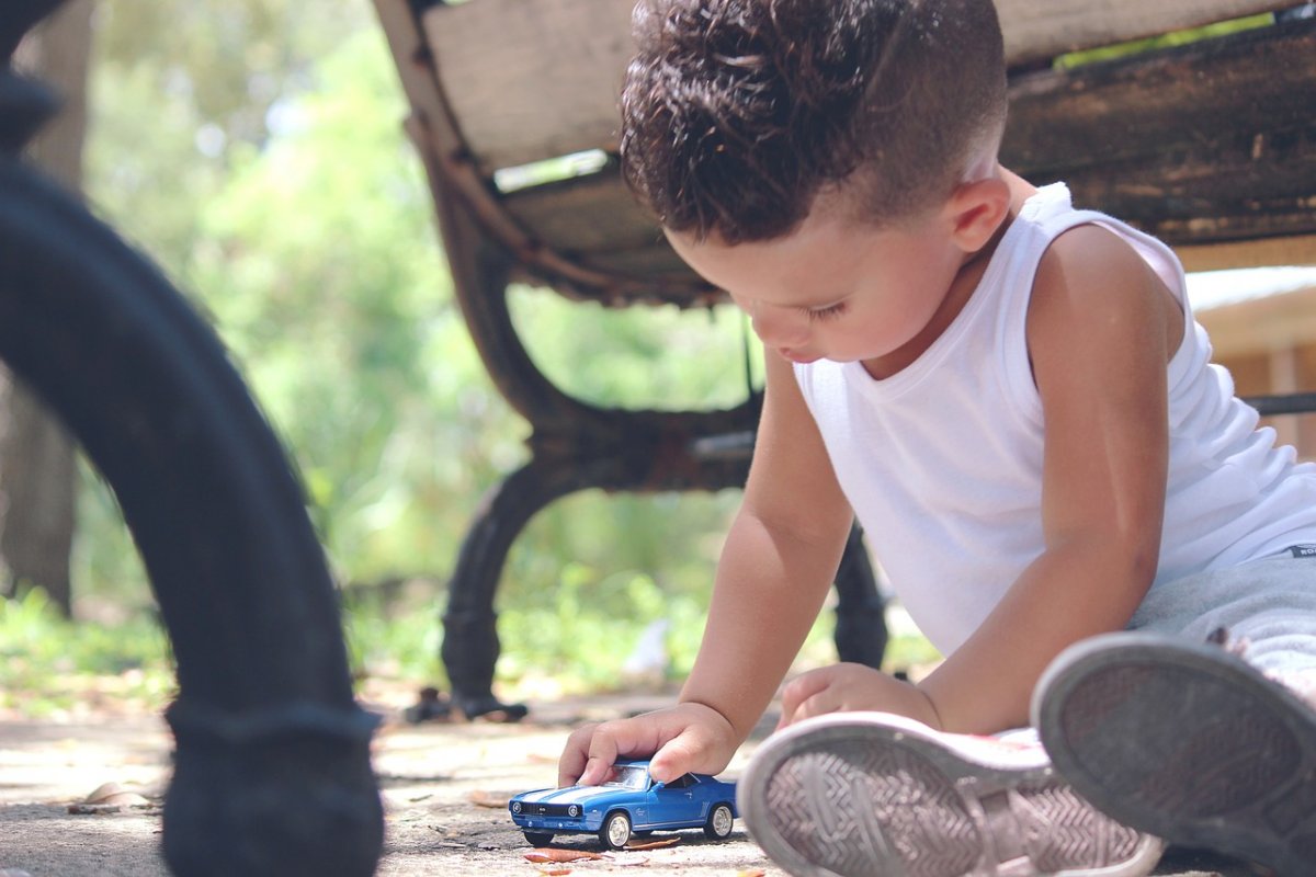 76% dos brasileiros temem que filhos sofram bullying; medo é maior entre pretos e pardos