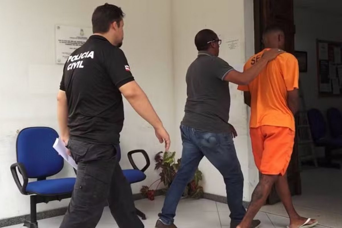Por falta de provas, acusado de matar namorada de 16 anos é absolvido em júri popular 