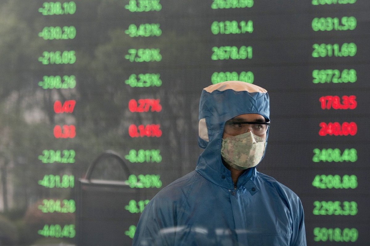 Coronavírus derruba bolsas na reabertura do mercado chinês