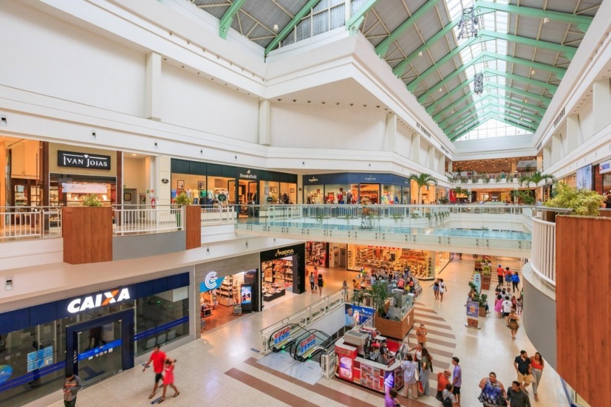 Shoppings da capital baiana terão horário de funcionamento especial na Black Friday