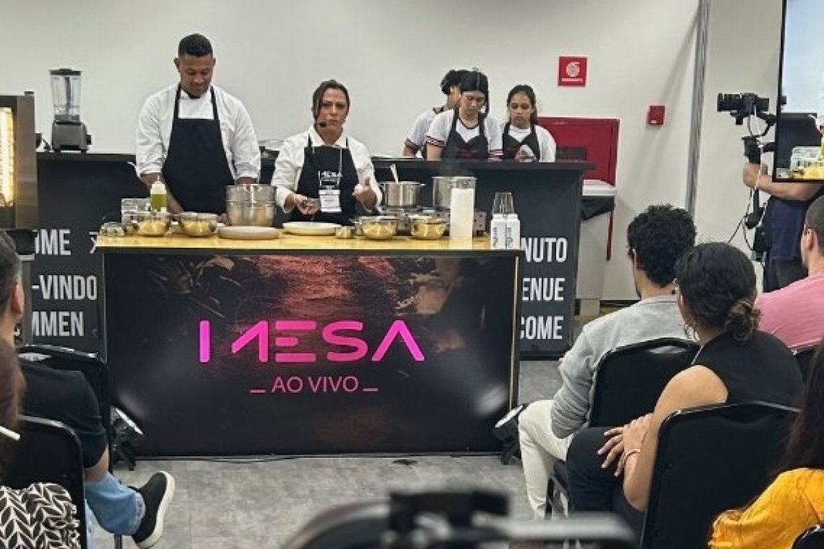 Chef Andréa Ribeiro revela a diversidade do cacau no  Mesa SP 2024 com aula show no Memorial da América Latina! 