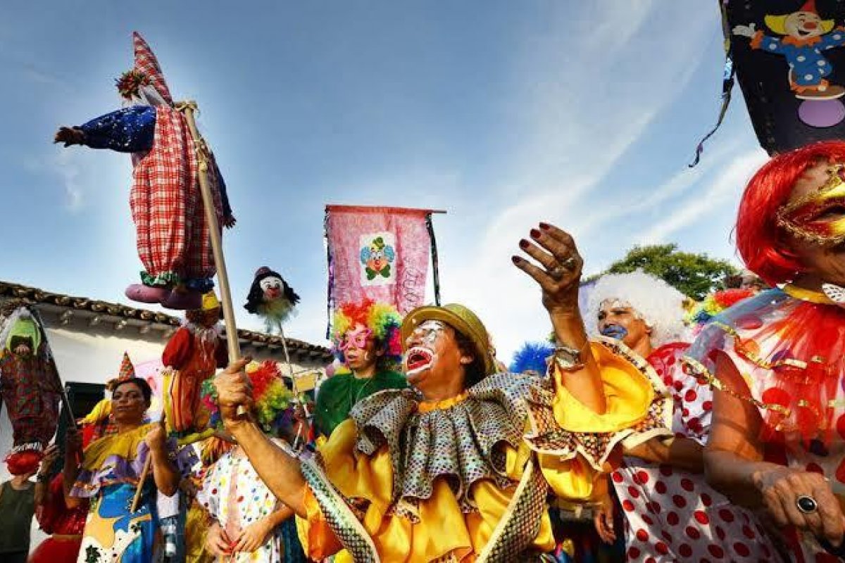 CNC: faturamento no carnaval deverá ser de R$ 8 bilhões 