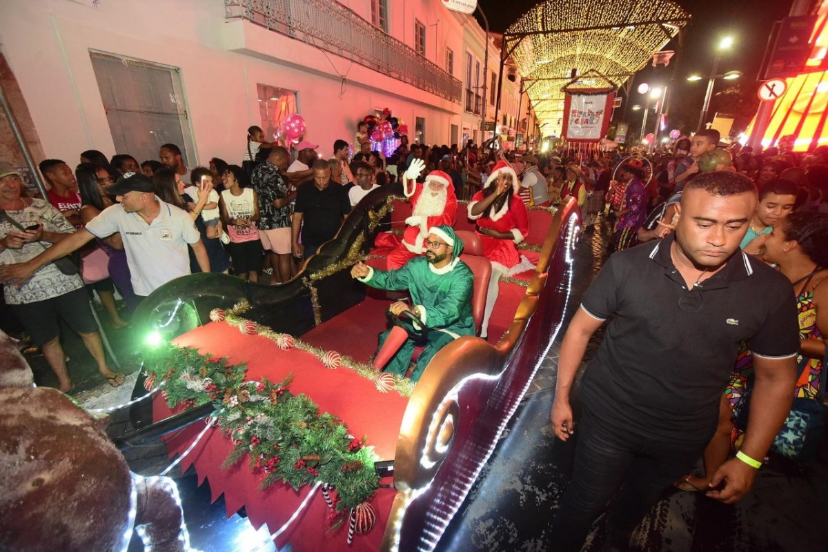 Natal Salvador terá atrações musicais e desfiles no Centro Histórico a partir de hoje (7)