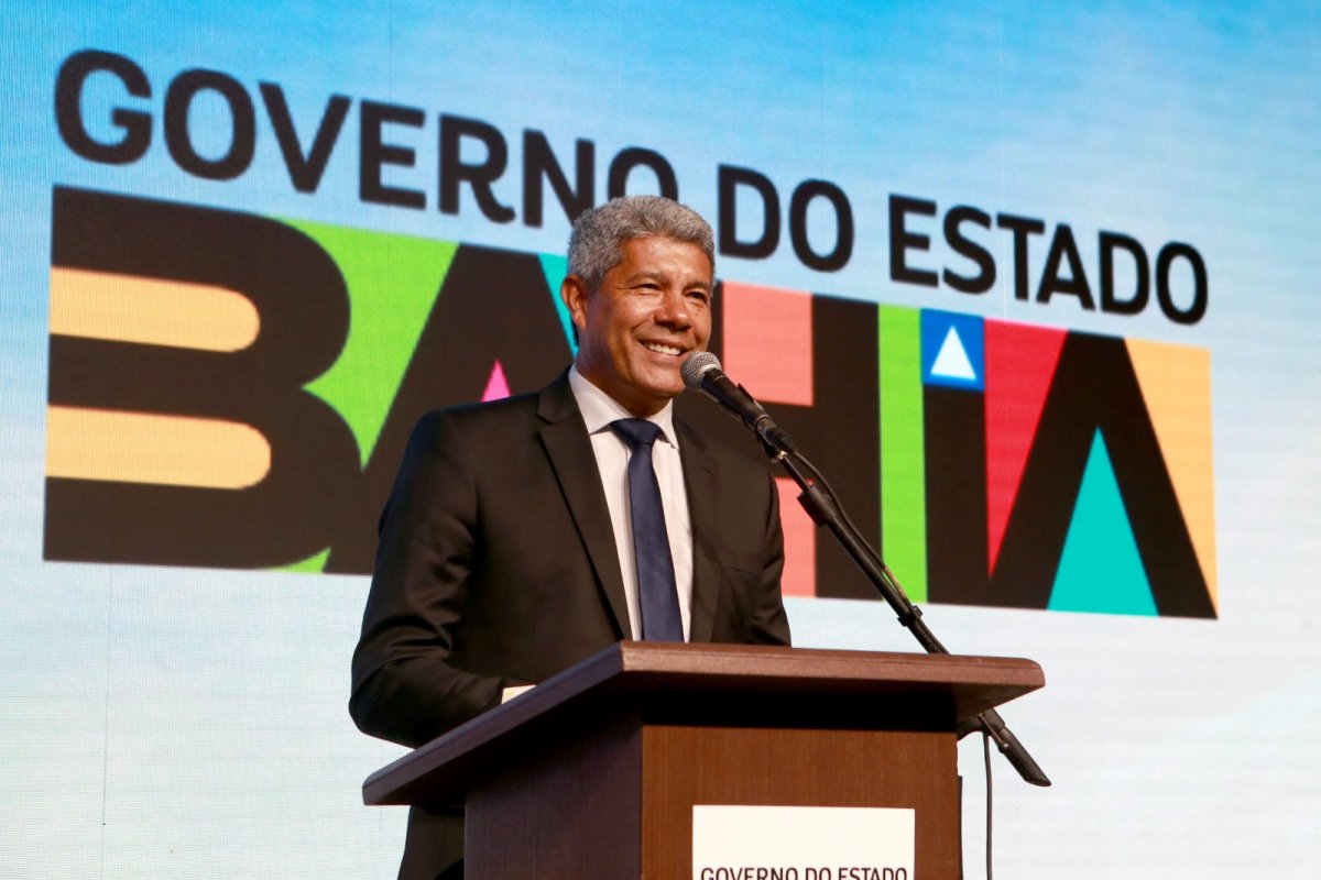 Quaest: aprovação de Jerônimo cai nove pontos entre baianos, mas permanece acima dos 50%